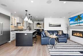 3BR w Hot Tub 3 Homes in From Sand Ocean Views