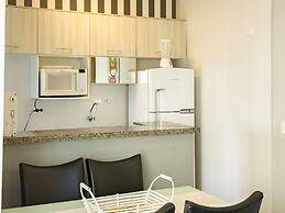 Apto na Praia - Ar condicionado e Churrasqueira