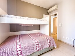 Pitangueiras prox. praia e centro comer.