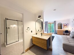 Domaine du Lac Long -Spa et piscine-