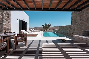 Noir Mykonos