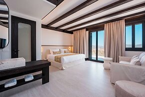Noir Mykonos