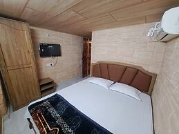 Batra Guest House