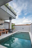Om Villas Kedungu