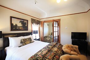 The Charles Pacific Grove - Artfully Designed Inclusive Inn
