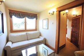 The Charles Pacific Grove - Artfully Designed Inclusive Inn