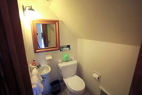 The Charles Pacific Grove - Artfully Designed Inclusive Inn