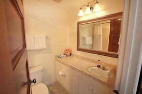The Charles Pacific Grove - Artfully Designed Inclusive Inn