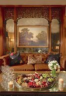 The Charles Pacific Grove - Artfully Designed Inclusive Inn