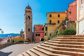 Casa Oneglia vicino stazione Imperia
