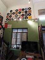 Viet Vintage Hostel & Pub