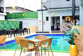 10 Kobo Hotel & Suites