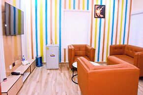 10 Kobo Hotel & Suites