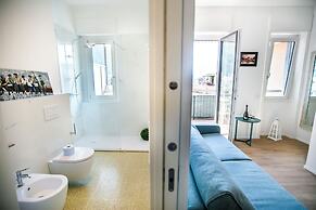 ComoLakeSuite