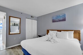 Oceanfront Condo at Meridian Plaza