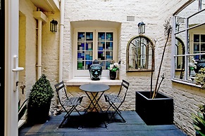 Imperial Victoria Square