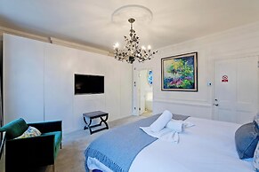 Imperial Victoria Square