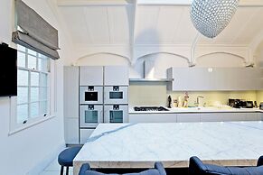 Imperial Victoria Square