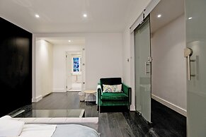 Imperial Victoria Square