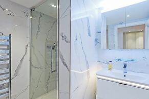 Imperial Victoria Square