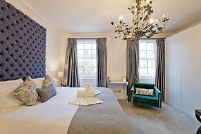 Imperial Victoria Square