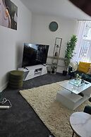 Glams Cozy City Apartment in Wolverhampton