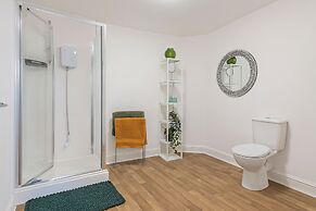 Glams Cozy City Apartment in Wolverhampton