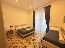 LA PIAZZA SUITE