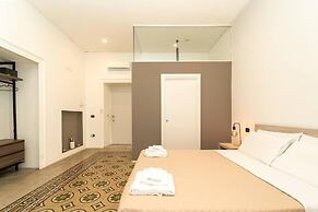 LA PIAZZA SUITE