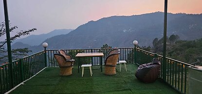 Bougainvilla Mountain Retreat