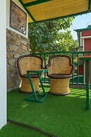 Bougainvilla Mountain Retreat