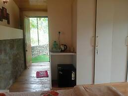 Bougainvilla Mountain Retreat