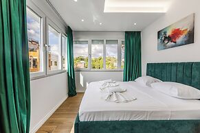 Infinity Suites
