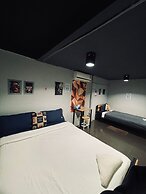 La Belle Nuit House
