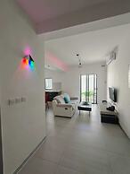 Twin Room with Laundry in Pembroke