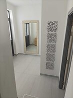 Twin Room with Laundry in Pembroke