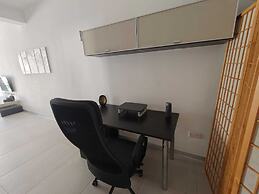 Twin Room with Laundry in Pembroke