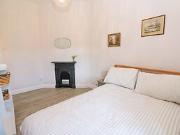 3 Railway Cottages