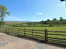3 Railway Cottages