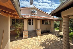 Casa Oliva Kim Marie