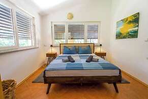 Casa Oliva Kim Marie