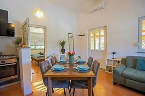 Casa Oliva Kim Marie