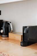 Acro Caldo Suites