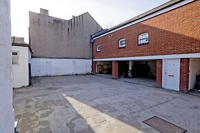 Imperial Barking Road Apartments