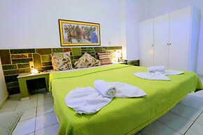 Aquarius Apartments by Checkin