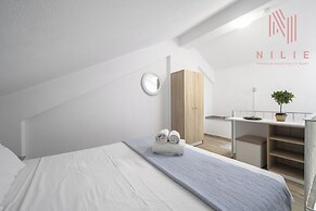 Azur Residences, Nilie Hospitality MGMT