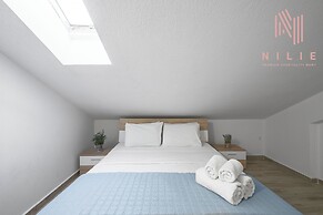 Azur Residences, Nilie Hospitality MGMT