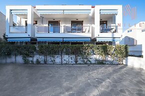 Azur Residences, Nilie Hospitality MGMT