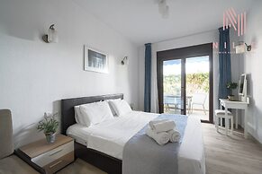 Azur Residences, Nilie Hospitality MGMT