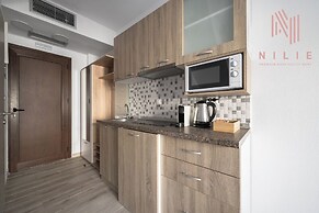 Azur Residences, Nilie Hospitality MGMT